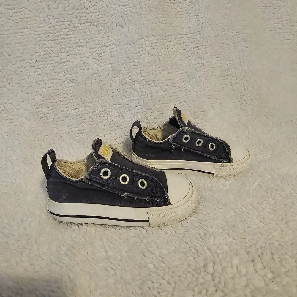 Converse Kids Sneakers - Navy and White‎